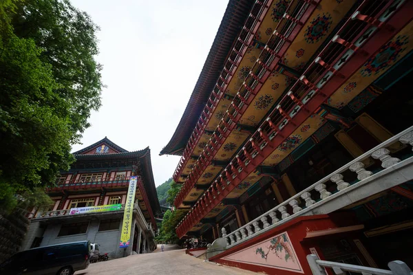 Templo Wonju Chiaksan Guryongsa — Foto de Stock