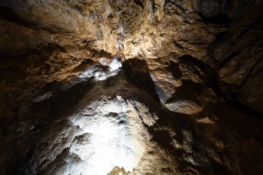 Gossi Kore Yeongwol mağara