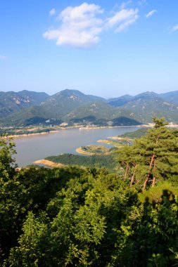 Bibongsan Dağı'nın Güzülen Alanı