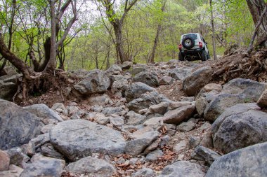 kaba dağ off-road araç