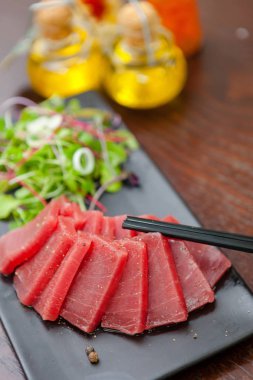 Taze ve lezzetli ton balığı