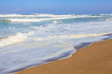 Gün batımı ve donghae dalgaları