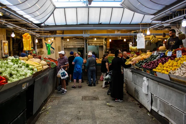 Jerusalén Israel Mayo 2018 Desconocidos Compran Mercado Mahane Yehuda Jerusalén — Foto de Stock