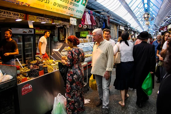 Jerusalén Israel Mayo 2018 Desconocidos Compran Mercado Mahane Yehuda Jerusalén —  Fotos de Stock