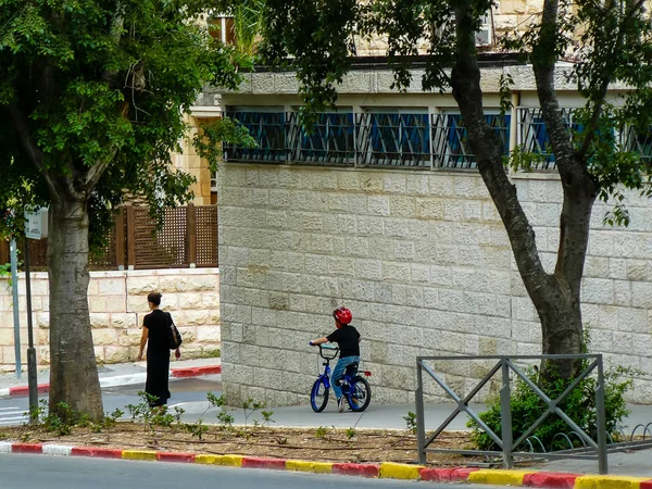Jerusalem Israel May 2018 View Unknown Israeli People Walking Street — Stock Photo, Image