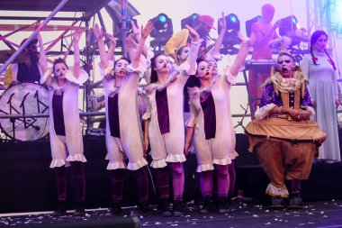 Kudüs İsrail 10 Mayıs 2018 eski şehir Kudüs, durdurulamaz sevinç Dans Festivali Altın diş Festivali'nde orta Krallığı kutlamaları akşam sahne