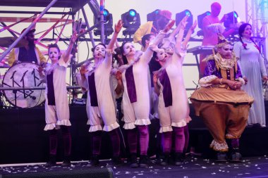 Kudüs İsrail 10 Mayıs 2018 eski şehir Kudüs, durdurulamaz sevinç Dans Festivali Altın diş Festivali'nde orta Krallığı kutlamaları akşam sahne