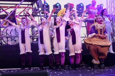 Kudüs İsrail 10 Mayıs 2018 eski şehir Kudüs, durdurulamaz sevinç Dans Festivali Altın diş Festivali'nde orta Krallığı kutlamaları akşam sahne