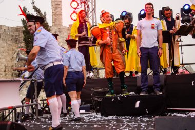 Kudüs İsrail 10 Mayıs 2018 eski şehir Kudüs, durdurulamaz sevinç Dans Festivali Altın diş Festivali'nde orta Krallığı kutlamaları akşam sahne
