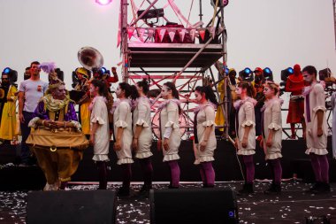 Kudüs İsrail 10 Mayıs 2018 eski şehir Kudüs, durdurulamaz sevinç Dans Festivali Altın diş Festivali'nde orta Krallığı kutlamaları akşam sahne