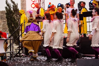 Kudüs İsrail 10 Mayıs 2018 eski şehir Kudüs, durdurulamaz sevinç Dans Festivali Altın diş Festivali'nde orta Krallığı kutlamaları akşam sahne