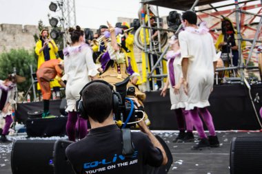 Kudüs İsrail 10 Mayıs 2018 eski şehir Kudüs, durdurulamaz sevinç Dans Festivali Altın diş Festivali'nde orta Krallığı kutlamaları akşam sahne