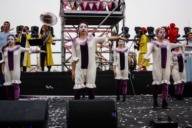 Kudüs İsrail 10 Mayıs 2018 eski şehir Kudüs, durdurulamaz sevinç Dans Festivali Altın diş Festivali'nde orta Krallığı kutlamaları akşam sahne