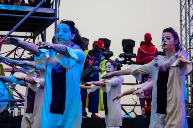 Kudüs İsrail 10 Mayıs 2018 eski şehir Kudüs, durdurulamaz sevinç Dans Festivali Altın diş Festivali'nde orta Krallığı kutlamaları akşam sahne