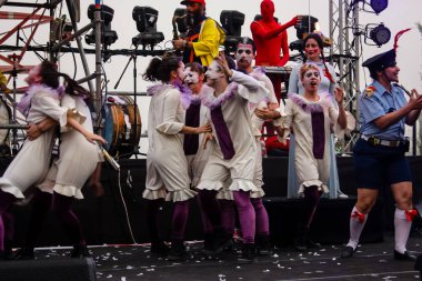 Kudüs İsrail 10 Mayıs 2018 eski şehir Kudüs, durdurulamaz sevinç Dans Festivali Altın diş Festivali'nde orta Krallığı kutlamaları akşam sahne