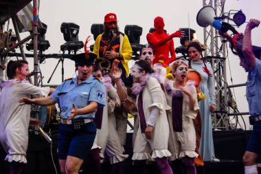 Kudüs İsrail 10 Mayıs 2018 eski şehir Kudüs, durdurulamaz sevinç Dans Festivali Altın diş Festivali'nde orta Krallığı kutlamaları akşam sahne