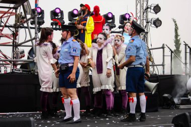 Kudüs İsrail 10 Mayıs 2018 eski şehir Kudüs, durdurulamaz sevinç Dans Festivali Altın diş Festivali'nde orta Krallığı kutlamaları akşam sahne