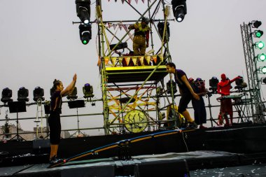 Kudüs İsrail 10 Mayıs 2018 Orta Krallık Kudüs'ün eski şehri altın diş festivalde, Kraliyet üstgeçidin animasyon akşam kutlamaları