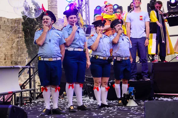 Kudüs İsrail 10 Mayıs 2018 eski şehir Kudüs, durdurulamaz sevinç Dans Festivali Altın diş Festivali'nde orta Krallığı kutlamaları akşam sahne