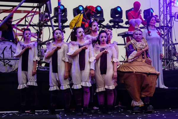 Kudüs İsrail 10 Mayıs 2018 eski şehir Kudüs, durdurulamaz sevinç Dans Festivali Altın diş Festivali'nde orta Krallığı kutlamaları akşam sahne