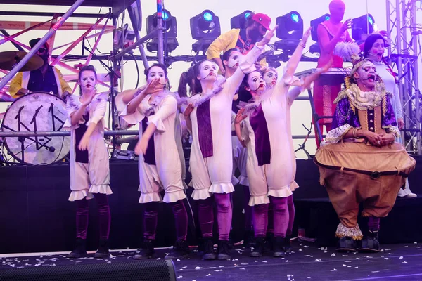 Kudüs İsrail 10 Mayıs 2018 eski şehir Kudüs, durdurulamaz sevinç Dans Festivali Altın diş Festivali'nde orta Krallığı kutlamaları akşam sahne