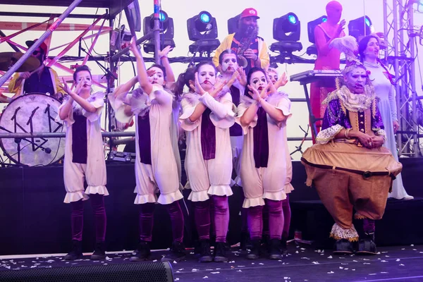 Kudüs İsrail 10 Mayıs 2018 eski şehir Kudüs, durdurulamaz sevinç Dans Festivali Altın diş Festivali'nde orta Krallığı kutlamaları akşam sahne