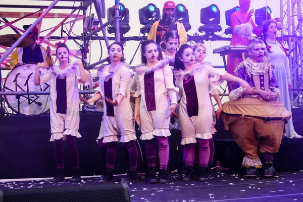 Kudüs İsrail 10 Mayıs 2018 eski şehir Kudüs, durdurulamaz sevinç Dans Festivali Altın diş Festivali'nde orta Krallığı kutlamaları akşam sahne