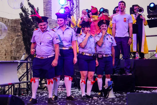 Kudüs İsrail 10 Mayıs 2018 eski şehir Kudüs, durdurulamaz sevinç Dans Festivali Altın diş Festivali'nde orta Krallığı kutlamaları akşam sahne