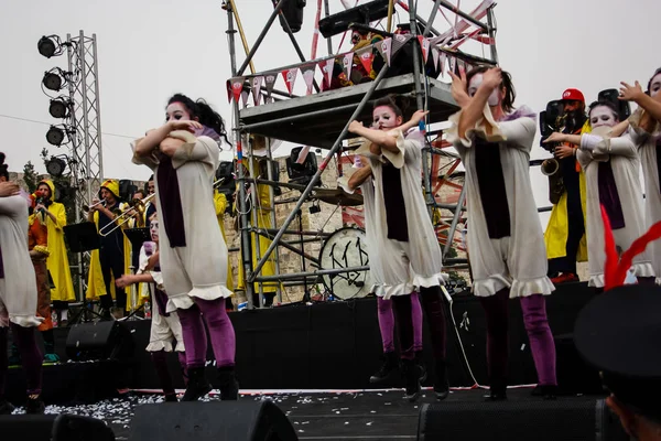 Kudüs İsrail 10 Mayıs 2018 eski şehir Kudüs, durdurulamaz sevinç Dans Festivali Altın diş Festivali'nde orta Krallığı kutlamaları akşam sahne