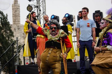 Kudüs İsrail 10 Mayıs 2018 Eski Kudüs şehri, altın diş Festivali'nde orta Krallığı kutlamaları görüntülemek sanatçıların festival sahne akşamı