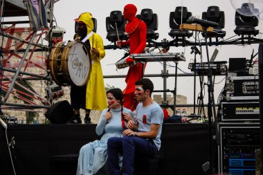 Kudüs İsrail 10 Mayıs 2018 Eski Kudüs şehri, altın diş Festivali'nde orta Krallığı kutlamaları görüntülemek sanatçıların festival sahne akşamı