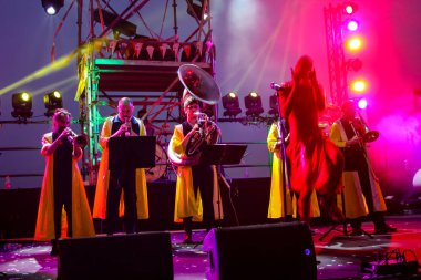 Kudüs İsrail 10 Mayıs 2018 Eski Kudüs şehri, altın diş Festivali'nde orta Krallığı kutlamaları görüntülemek akşam müzikal gösteri sahne