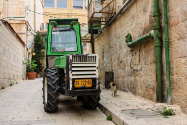 Kudüs İsrail 10 Mayıs 2018 traktör Eski Kudüs şehri akşam sokak görünümü