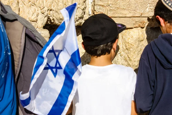 Jerusalem Israel May 2018 Unknowns Kids Praying Front Western Wall — Stock Photo, Image