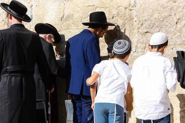 Jerusalem Israel May 2018 Unknowns People Kids Praying Front Western — Stock Photo, Image