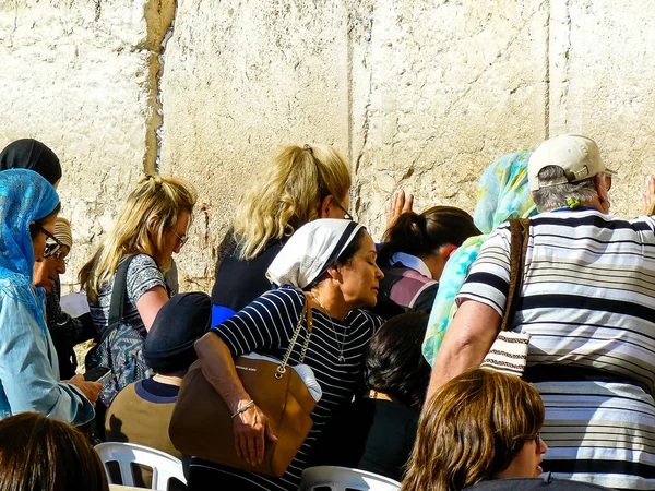 Jerusalem Israel Mai 2018 Unbekannte Frauen Beten Abends Vor Der — Stockfoto