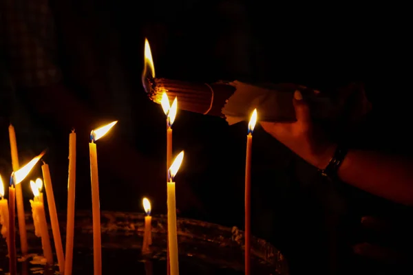 Освітлення Свічки Храмі Гробу Господнього Старе Місто Єрусалиму — стокове фото