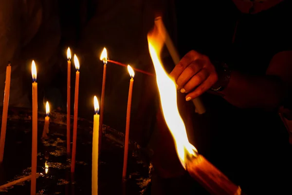 Lighting Candles Church Holy Sepulcher Old City Jerusalem — Stock Photo, Image