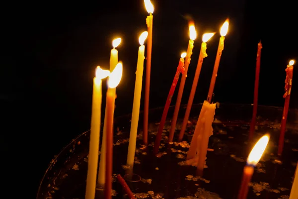 Verlichting Kaarsen Kerk Van Heilige Sepulchure Oude Stad Van Jeruzalem — Stockfoto