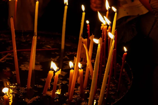 Verlichting Kaarsen Kerk Van Heilige Grafkerk Oude Stad Van Jeruzalem — Stockfoto