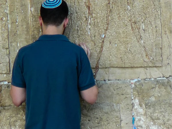 Jeruzsálem Izrael Május 2018 Ban Ismeretlen Emberek Imádkoznak Előtt Nyugati — Stock Fotó
