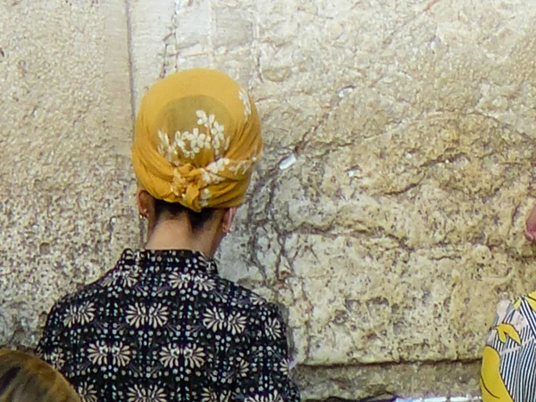 Jerozolimy Izrael Maja 2018 Niewiadomych Ludzi Modlących Się Przedniej Ścianie — Zdjęcie stockowe