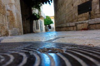 Kudüs İsrail 17 Mayıs 2018 Eski Kudüs şehri, Yahudi Mahallesi sokak görünümü