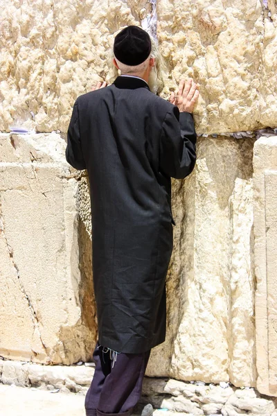 Jerusalém Israel Maio 2018 Vista Judeu Ortodoxo Religioso Desconhecido Orando — Fotografia de Stock