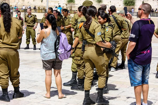 2017 Jerusalem Israel May 2018 View Israel Soldiers Walking Western — 스톡 사진