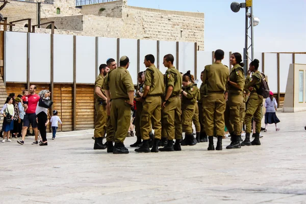 2017 Jerusalem Israel May 2018 View Israel Soldiers Walking Western — 스톡 사진