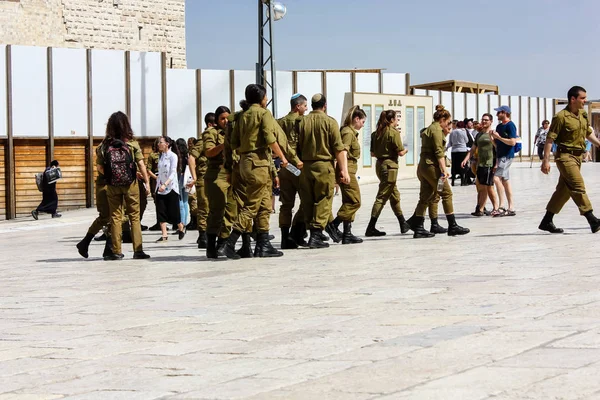 2017 Jerusalem Israel May 2018 View Israel Soldiers Walking Western — 스톡 사진