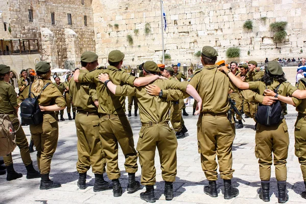 Єрусалим Ізраїль Травня 2018 Подання Ізраїльських Солдатів Братства Церемонії Старе — стокове фото