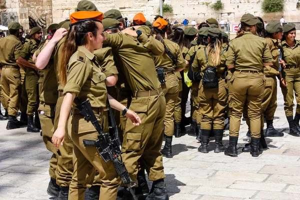 Izrael Jerozolima Maja 2018 Widok Izraelskich Żołnierzy Braterstwa Ceremonii Zachodniej — Zdjęcie stockowe