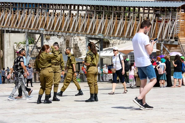 2017 Jerusalem Israel May 2018 View Israel Soldiers Standing Western — 스톡 사진